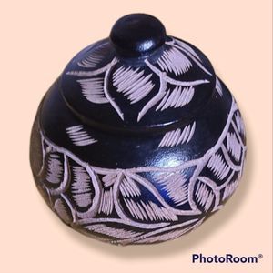 BLACK & Tan carved wooden lidded Keepsake bowl. Handmade and Carved.